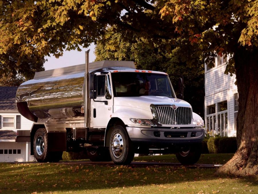  International DuraStar 4300 Tanker 2002 года  (фото 3 из 3)